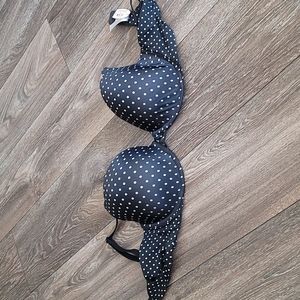 NWT 36D Victoria's secret bra